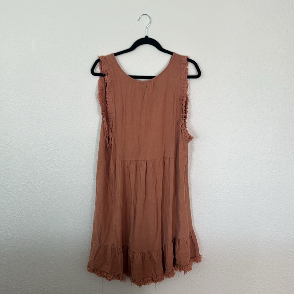Dress - Picture 2 of 2